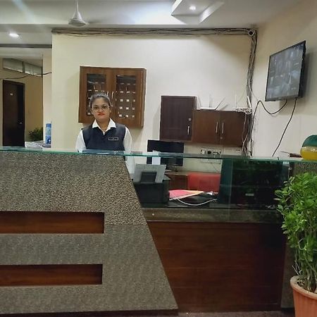 The Richi Rich Hotel And Resort إندور المظهر الخارجي الصورة